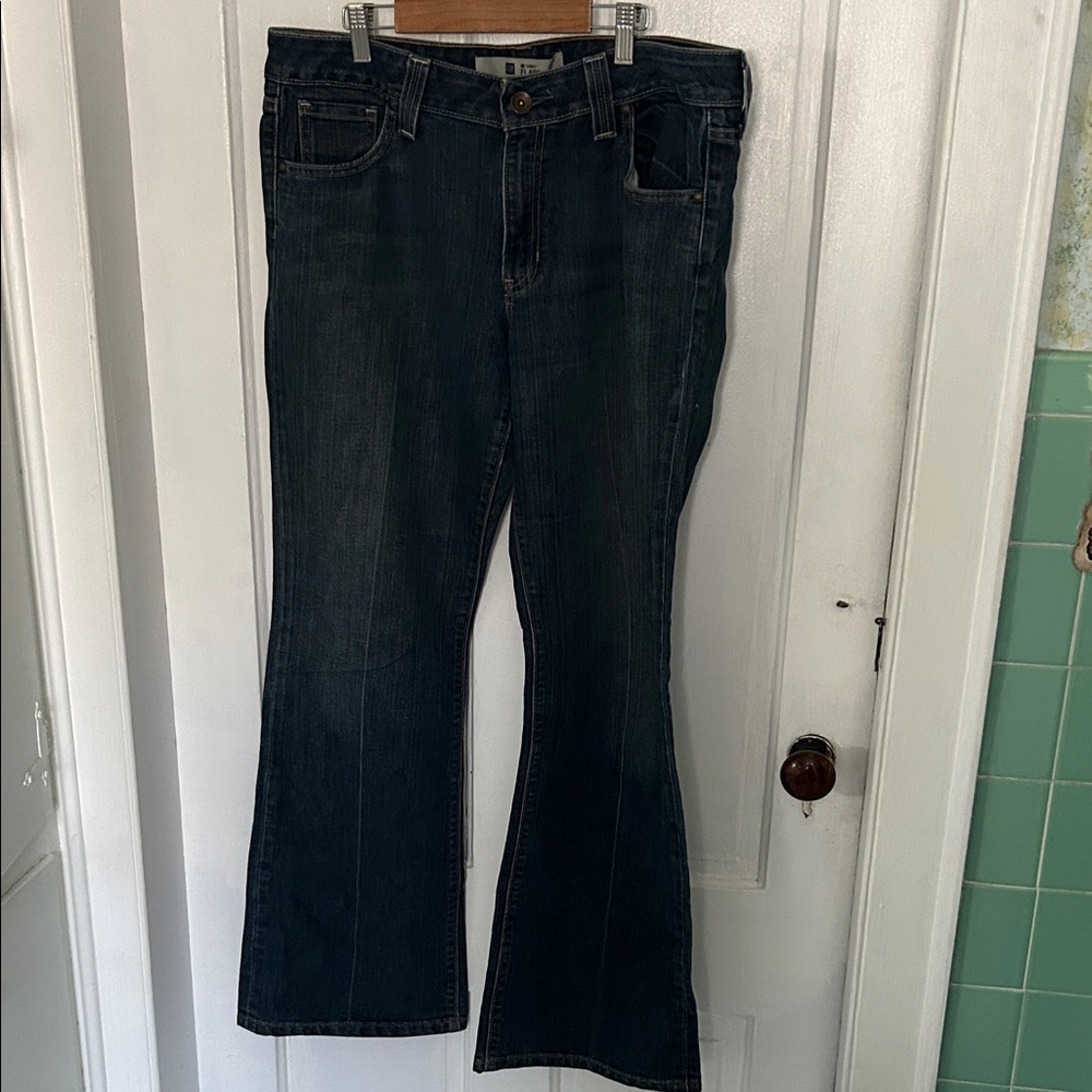 GAP Dark Blue Curvy Flare Women's Jeans